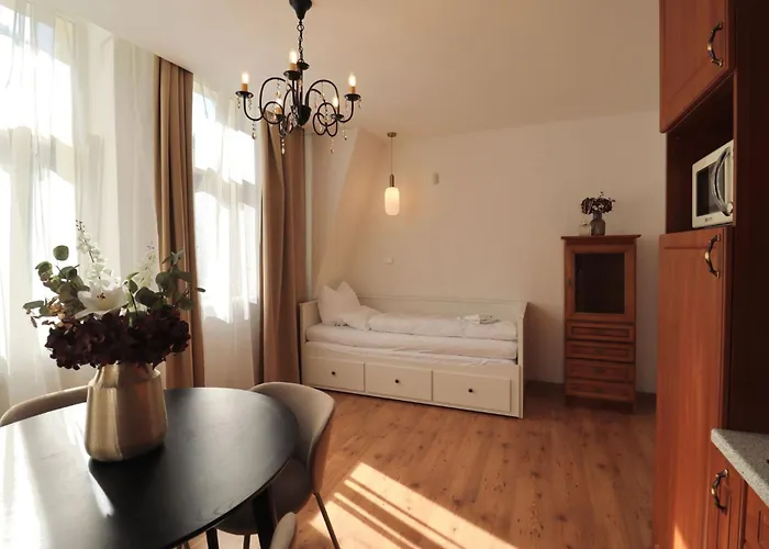 Apartma Justina 1880 *