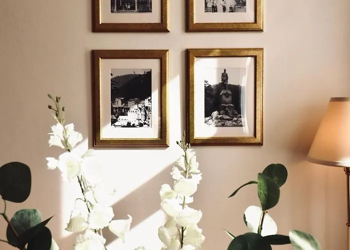 Apartma Justina 1880 شقة *