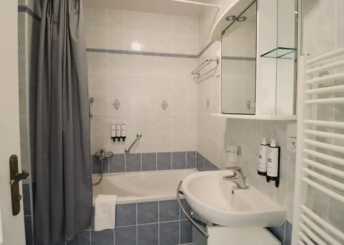 Apartma Justina 1880