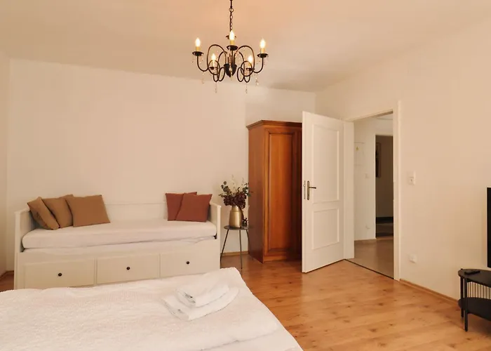 Apartma Justina 1880 Daire *