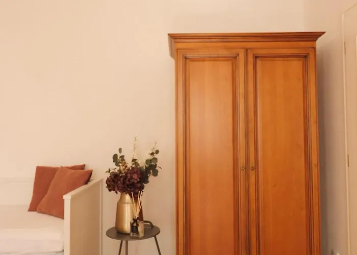Daire Apartma Justina 1880 *